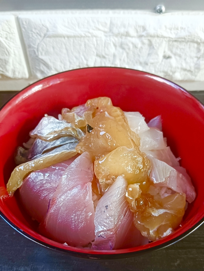 海鮮丼（漬け、炙り、フライ、バター焼）