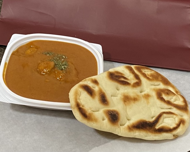 ナンカレー（バターチキンカレー）