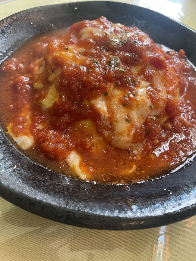 トマトソースオムライス