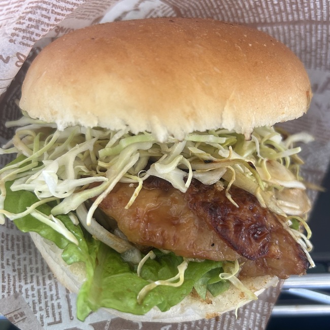 ガリバタチキンバーガー