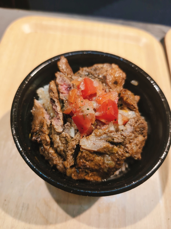 メキシカンビーフ丼(9/22イベント)
