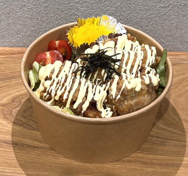 マヨ唐揚げ丼