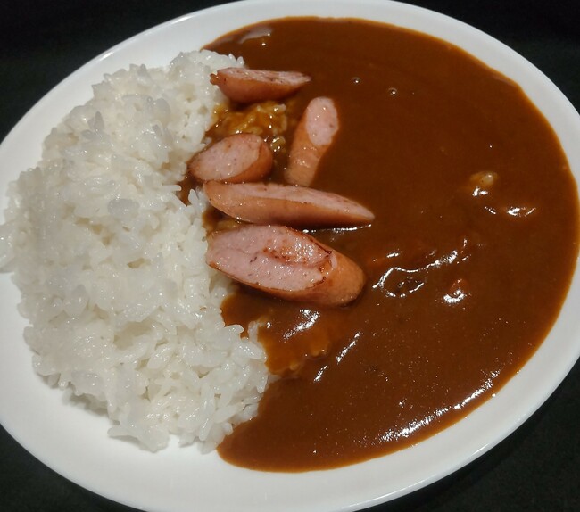 カレーライス（粗挽きソーセージ入り）