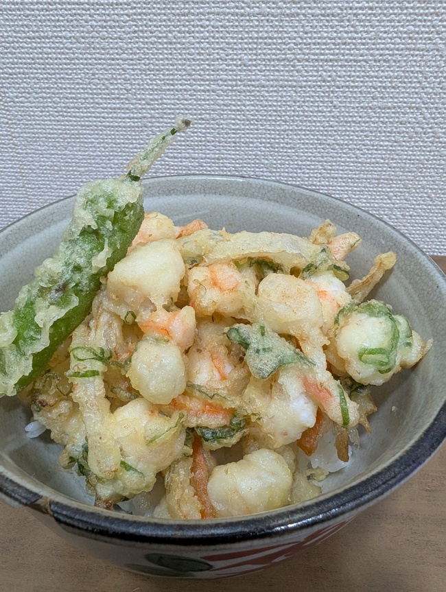 海老と小柱のかき揚げ丼