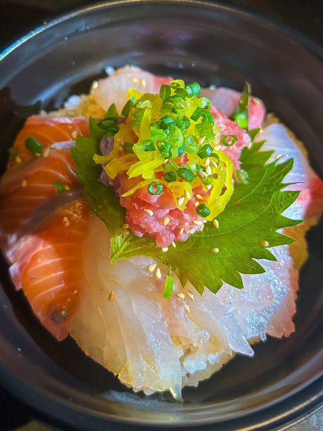4種の熟成海鮮丼