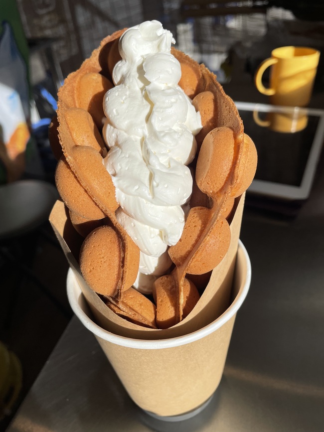 ホイップワッフル