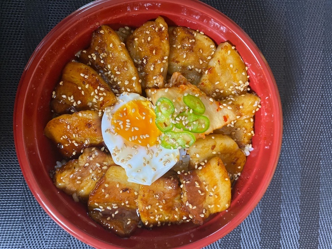 サムギョプサル丼