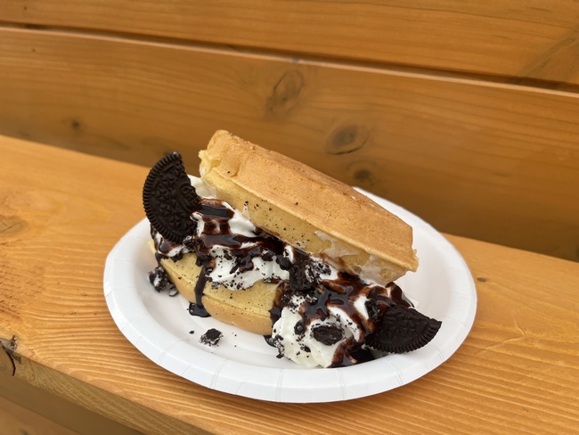 ワッフル　クッキークリーム