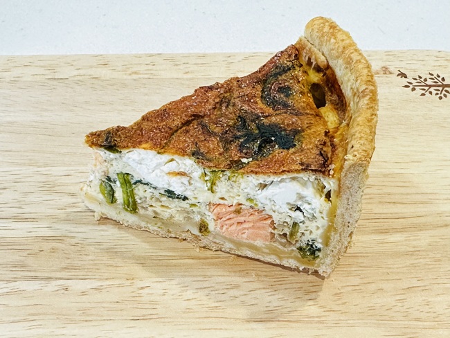 サーモンエピナルランチ