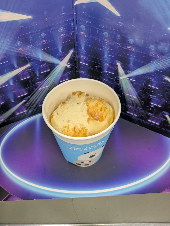 ポンデケージョ２個　ドリンクセット