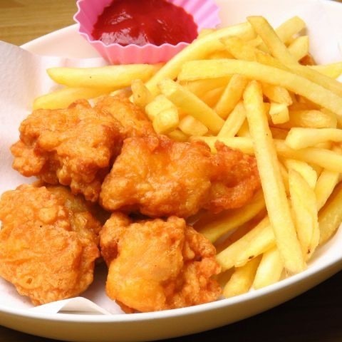 唐揚げとポテトのセット