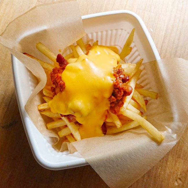 チリコンチーズポテト