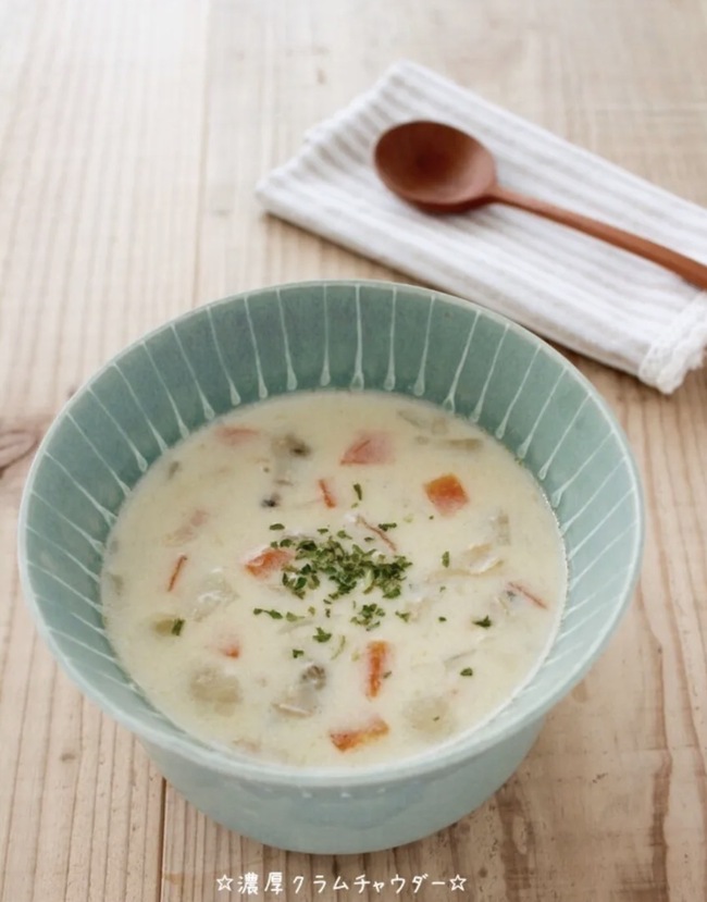 濃厚クラムチャウダー