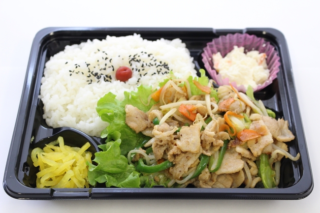 日替わり弁当３種例、野菜肉炒め弁当