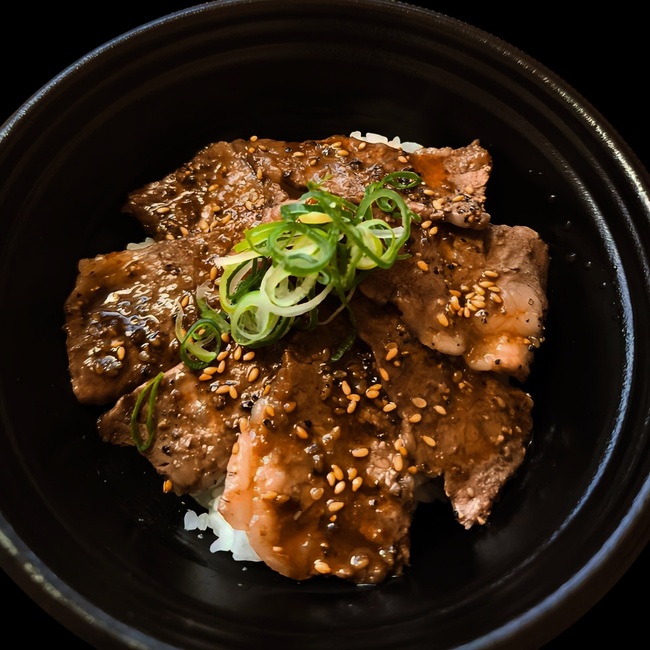和牛カルビ焼肉丼ミニ シングル