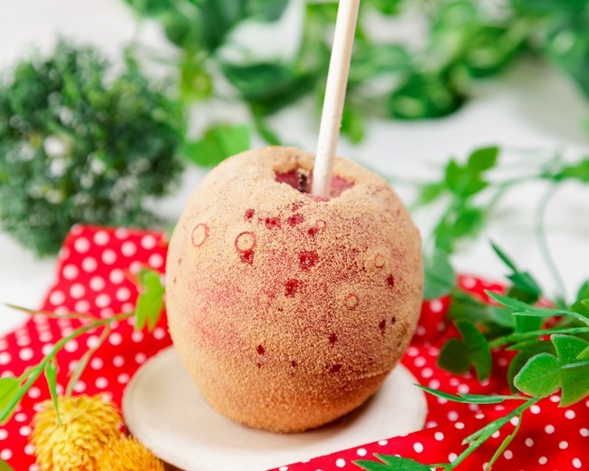 〈まる〉シナモンシュガーりんご飴