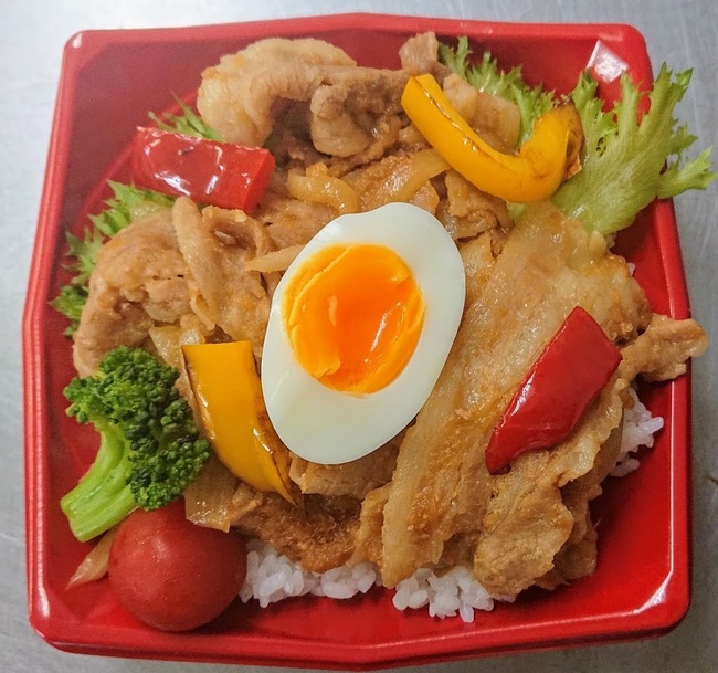 日替わり丼物例　スタミナ焼き肉丼