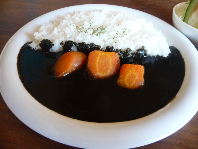 あま辛黒カレー