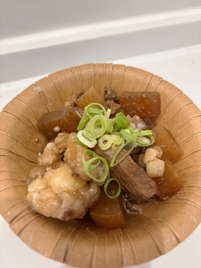すじ煮込み
