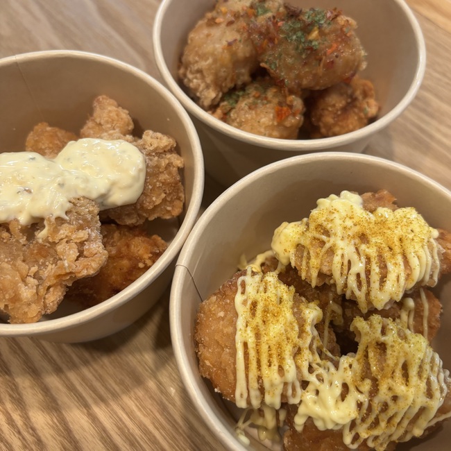 からあげ(カレーマヨ、チリマヨ、タルタル、唐辛子など)