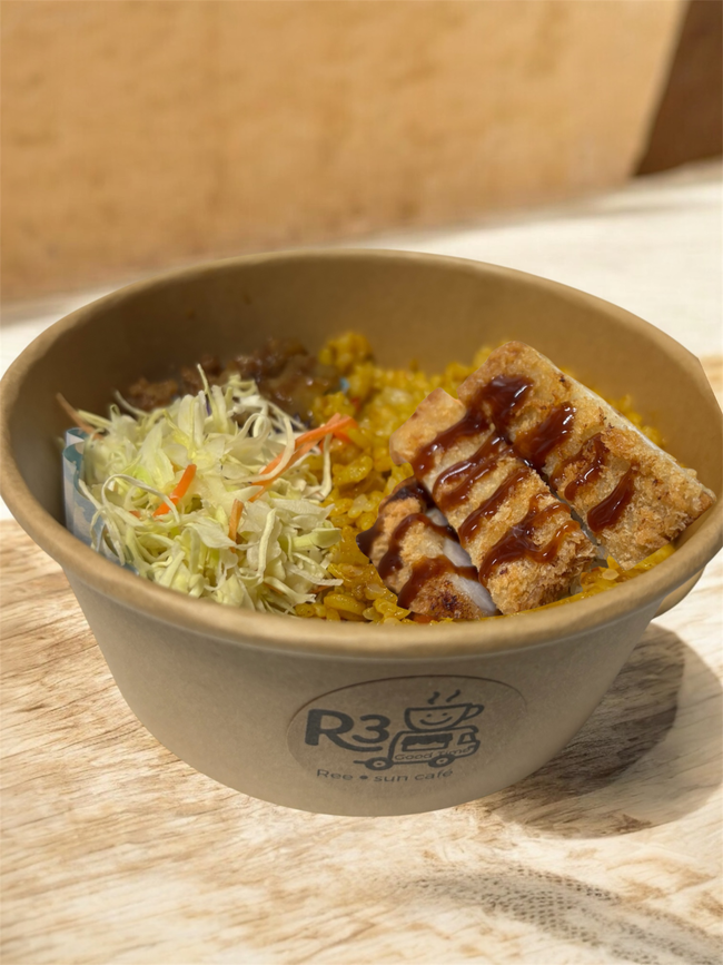 ドライカレーとんかつセット