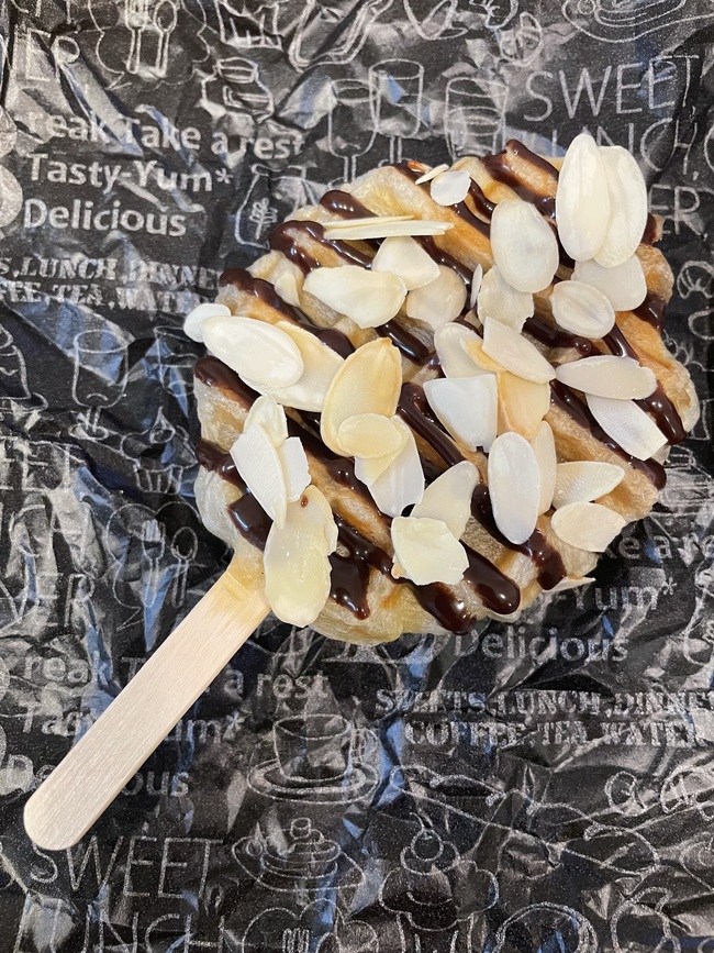 クロッフル　アーモンドチョコ　ミニ