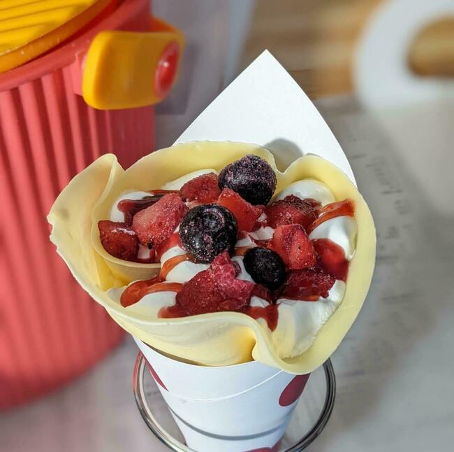 クレープ（トリプルベリー）