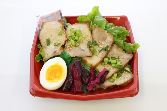 日替わり丼物例　肉屋さんのチャーシュー丼