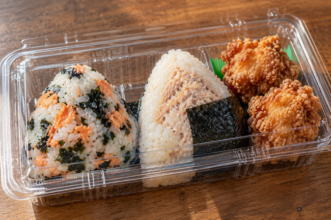 おにぎり2個お弁当