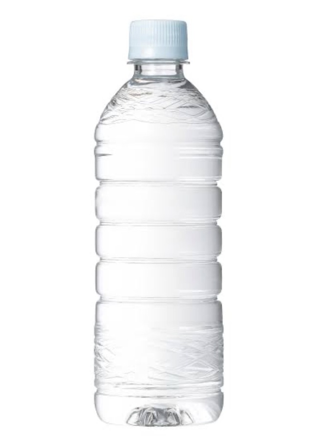 ミネラルウォーター　ペットボトル500ml