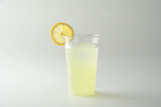 ソフトドリンク(レモンスカッシュ、ティーソーダ、ジンジャーエール)