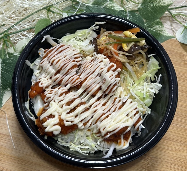 ヤンニョムマヨ丼