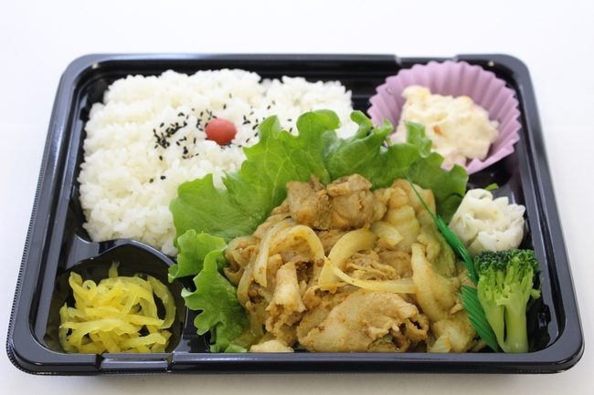 日替わり弁当３種例､豚肉カレー炒め弁当