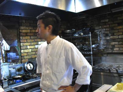 面白いくて美味しい料理を作る坂本シェフ!