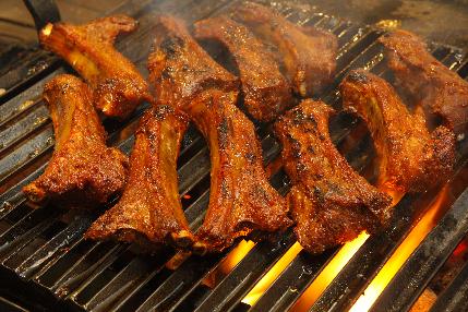 炭火焼きスペアリブ