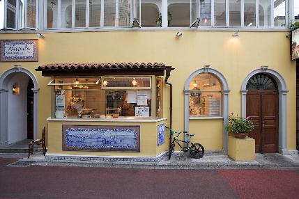 ナプレ 南青山本店