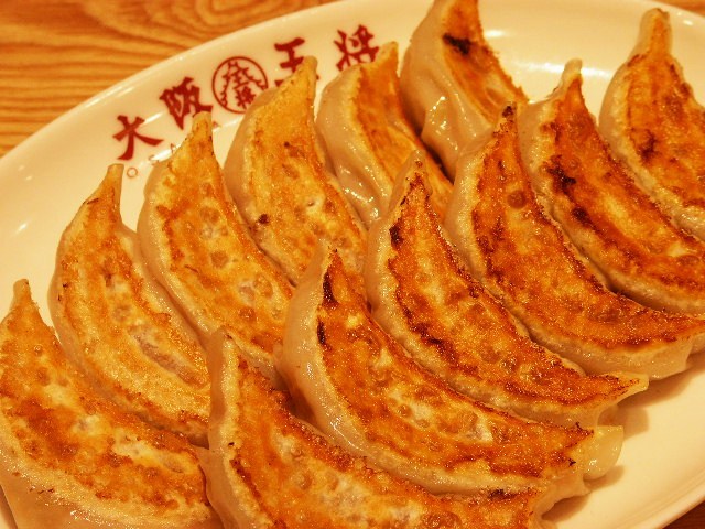 一つ一つ愛情込めて手巻きしております。