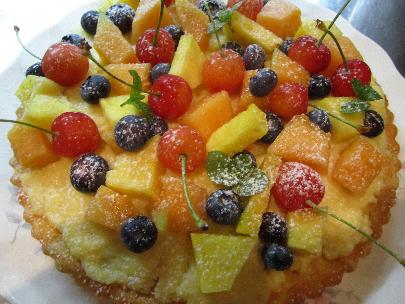 記念日には、ホールケーキを