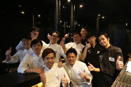 炭火焼ホルモン ぐう 渋谷 焼肉 ホルモン焼き の求人情報 求人 飲食店 Com