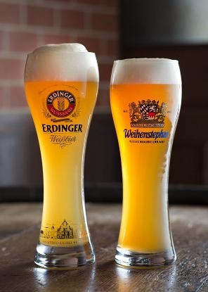 色々な形状のグラスでビールが楽しめます。