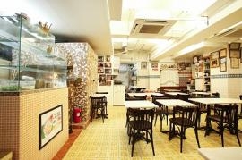 誰もが気軽にくつろげる暖かいお店です★