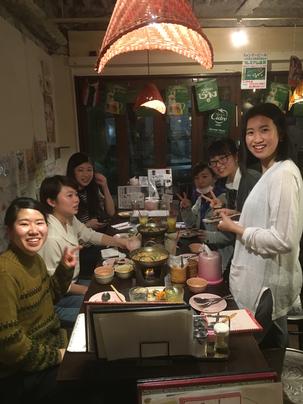 路地裏のタイ料理とお酒バナナ食堂
