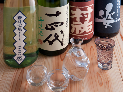 様々な日本酒を楽しんでいただきます