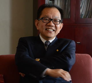代表:井沢 隆