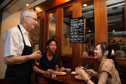 フランス(パリとカンカル)にも店舗あり