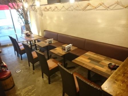 ウッディーな内装です☆