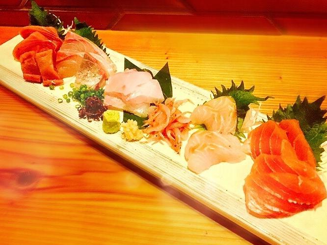 がみ屋自慢の《男気!お刺身盛り合わせ》