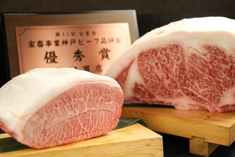 優秀賞の神戸牛を産地より直送しております