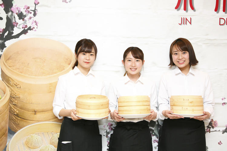 女性スタッフも多数活躍中!