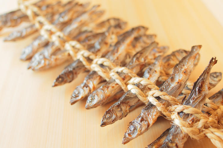 上品で奥深い味わいの高級食材「焼きあご」